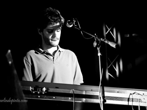 João Só e Abandonados