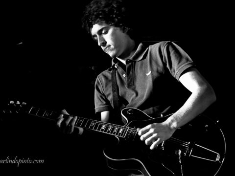 João Só e Abandonados